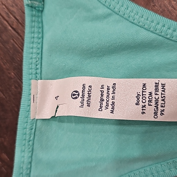 NWOT Lululemon athletica top teal green womens size S/4 razor back - Picture 3 of 6